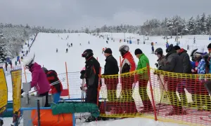Ile kosztuje stok narciarski? Sprawdź ceny karnetów i wypożyczenia sprzętu